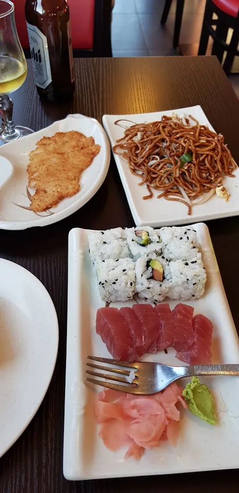 California Sachimi Nouille Et Poulet Croustillant