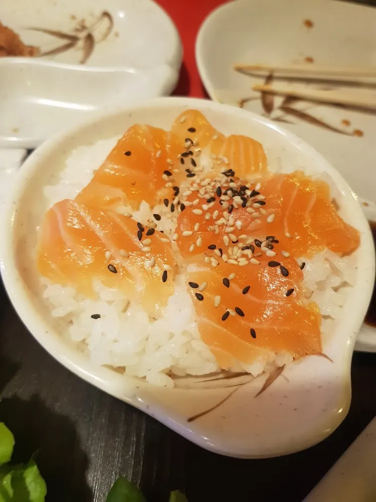 Chirashi Saumon